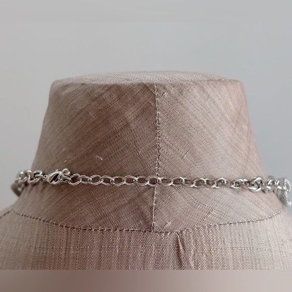 Silver Tone Metal Mesh Chain Link Necklace‎ Set - Picture 7 of 7